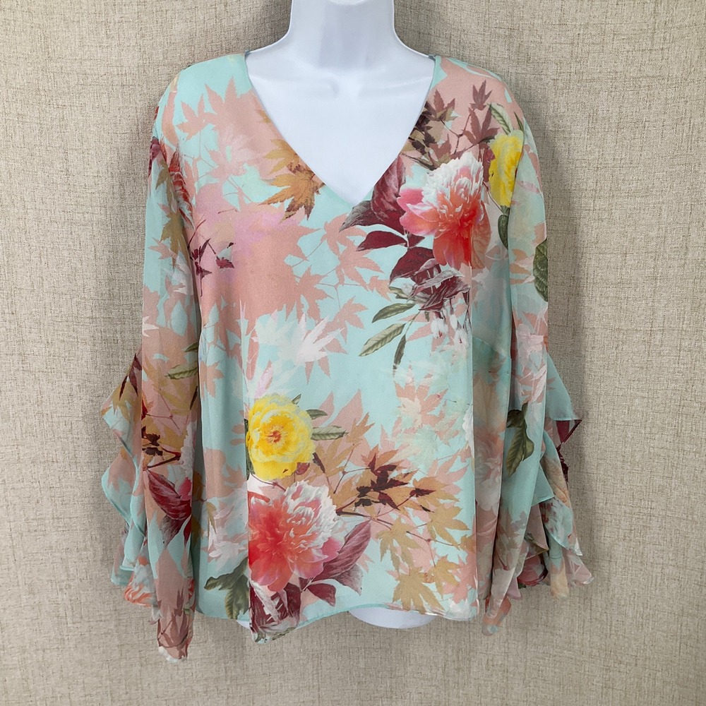 Vince Camuto Blouse Women 1X Mint Floral Ruffle Bell Sleeve V-Neck Boho Classic